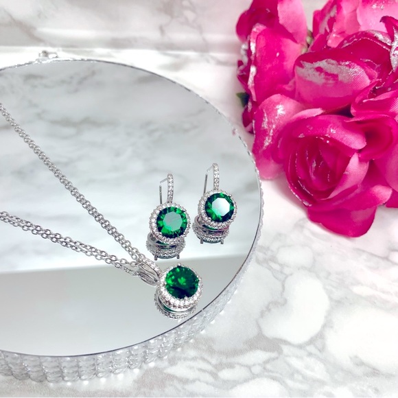 ◾️Sterling Silver Green Emerald Zircon Set - Picture 4 of 7
